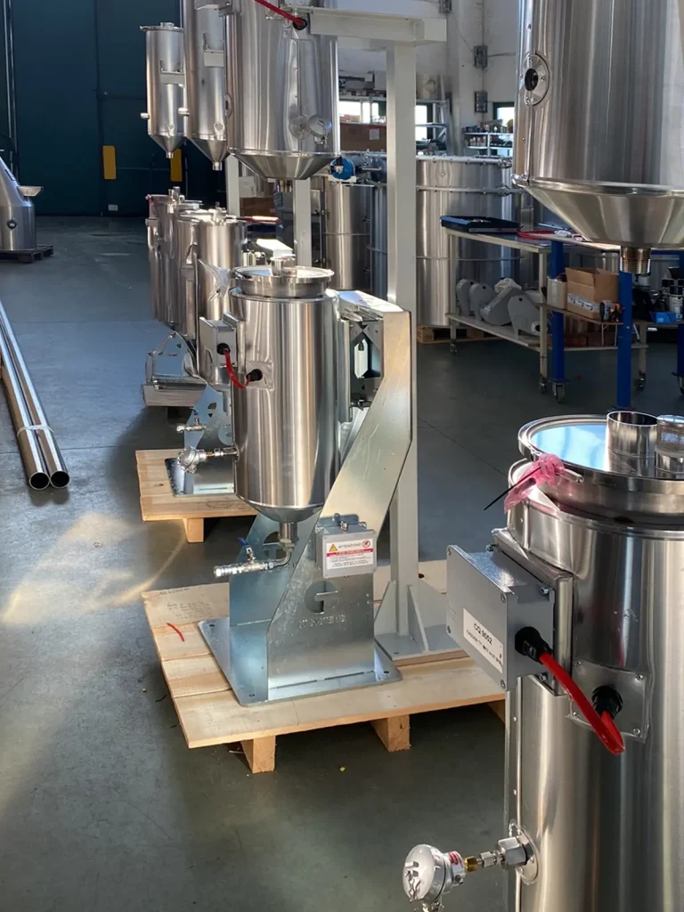 montaggio liquids magazzino